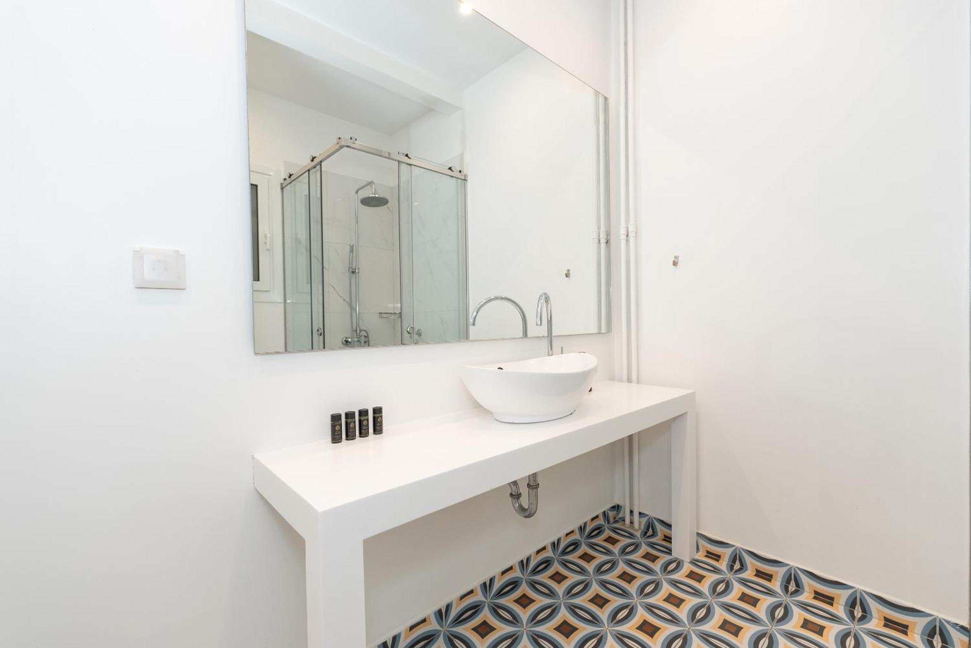 Spacious Peaceful Studio In Ateny Zewnętrze zdjęcie