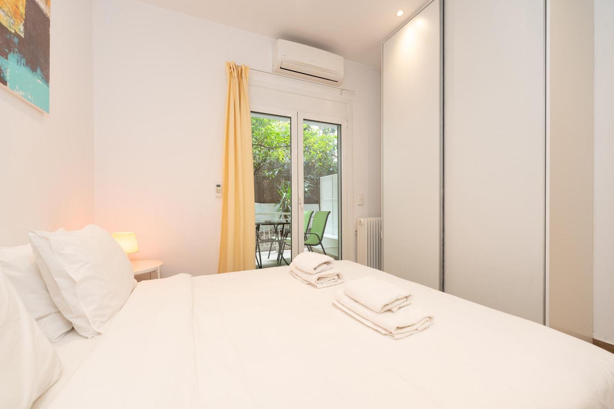 Spacious Peaceful Studio In Ateny Zewnętrze zdjęcie